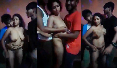 Desi Telugu Paid Aunty Nude Dancing – Fucking With Boys Clips